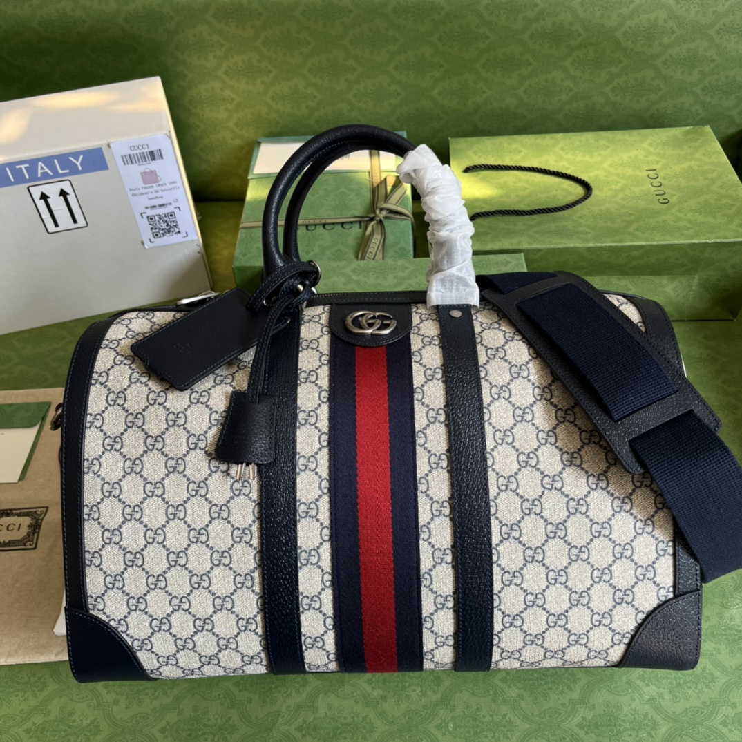 Savoy Medium Duffle Bag Beige and Blue GG Supreme Canvas